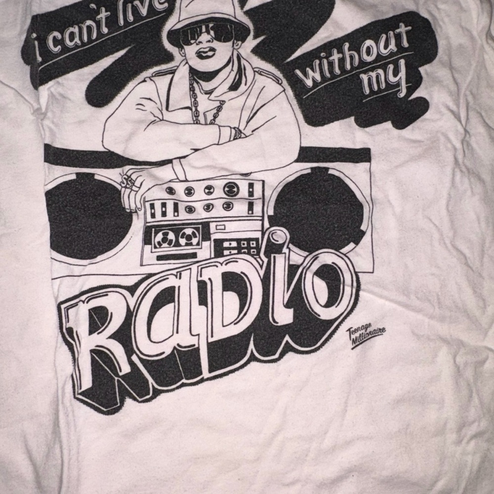 Vintage Teenage Millionare Women's Juniors T-shirt Size Medium  DJ Radio